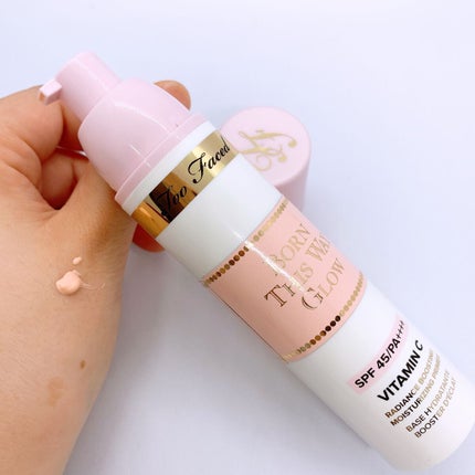 ボーン ディス ウェイ グロウ モイスチュアライジング メイクアップ プライマー/Too Faced/化粧下地を使ったクチコミ(2枚目)