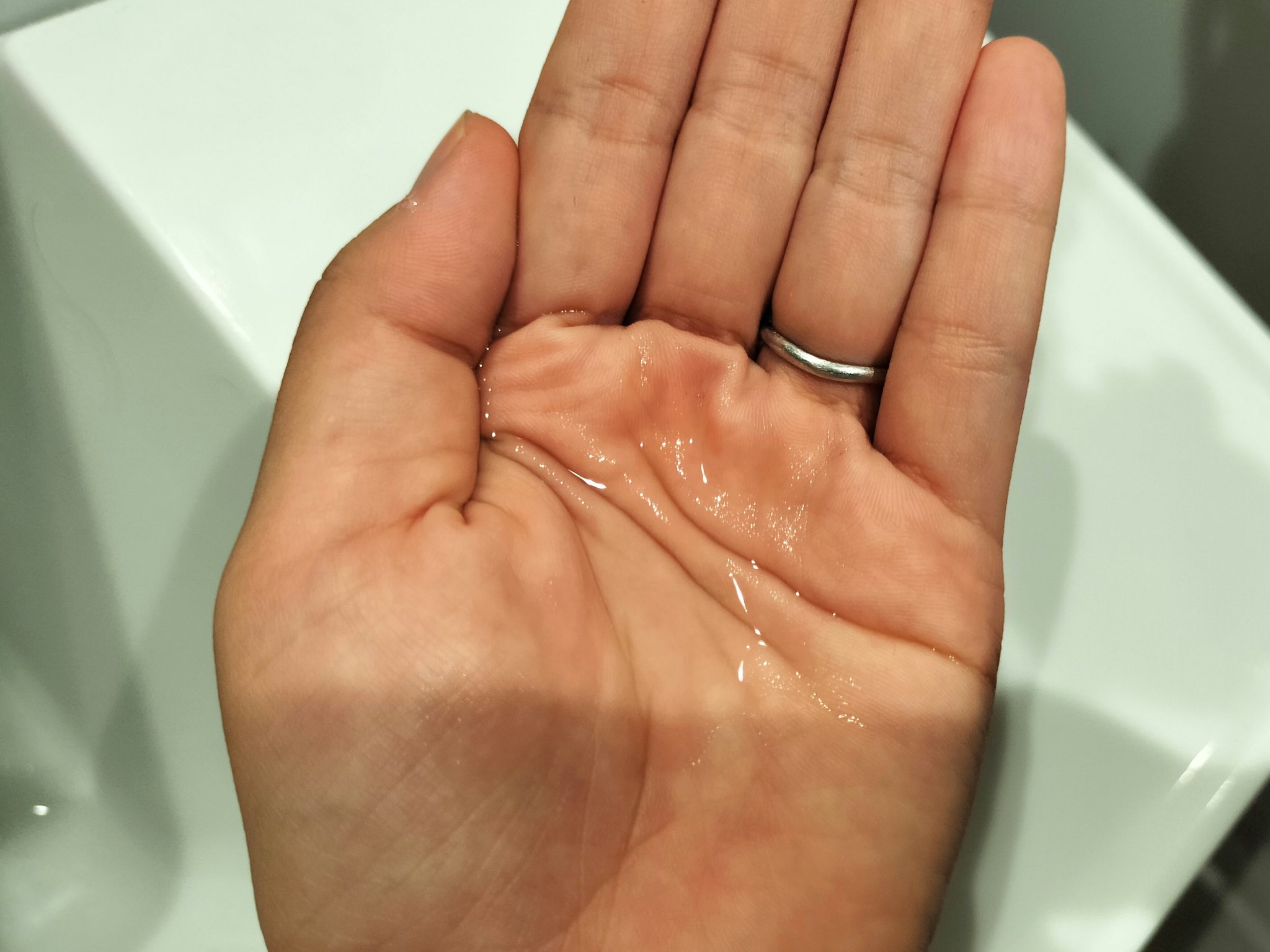 リードルショットシナジースパークリングトナー リードルなし (150ml) /VT/化粧水を使ったクチコミ（2枚目）