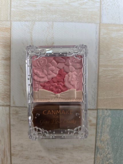 グロウフルールチークス/キャンメイク/パウダーチークを使ったクチコミ(1枚目)