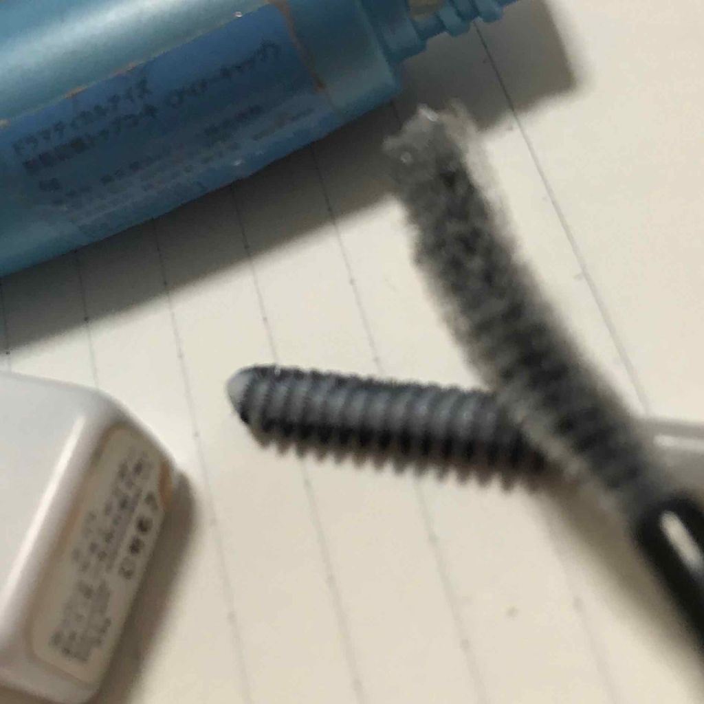 ドラマティカルアイズ形態記憶マスカラベース/資生堂フィティット/マスカラ下地を使ったクチコミ（2枚目）