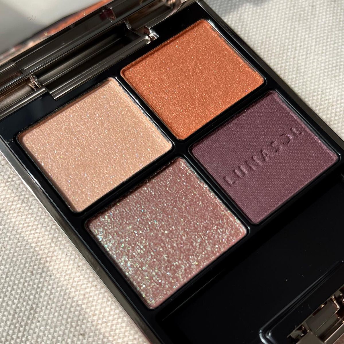 アイカラーレーション/LUNASOL/アイシャドウパレットを使ったクチコミ（3枚目）