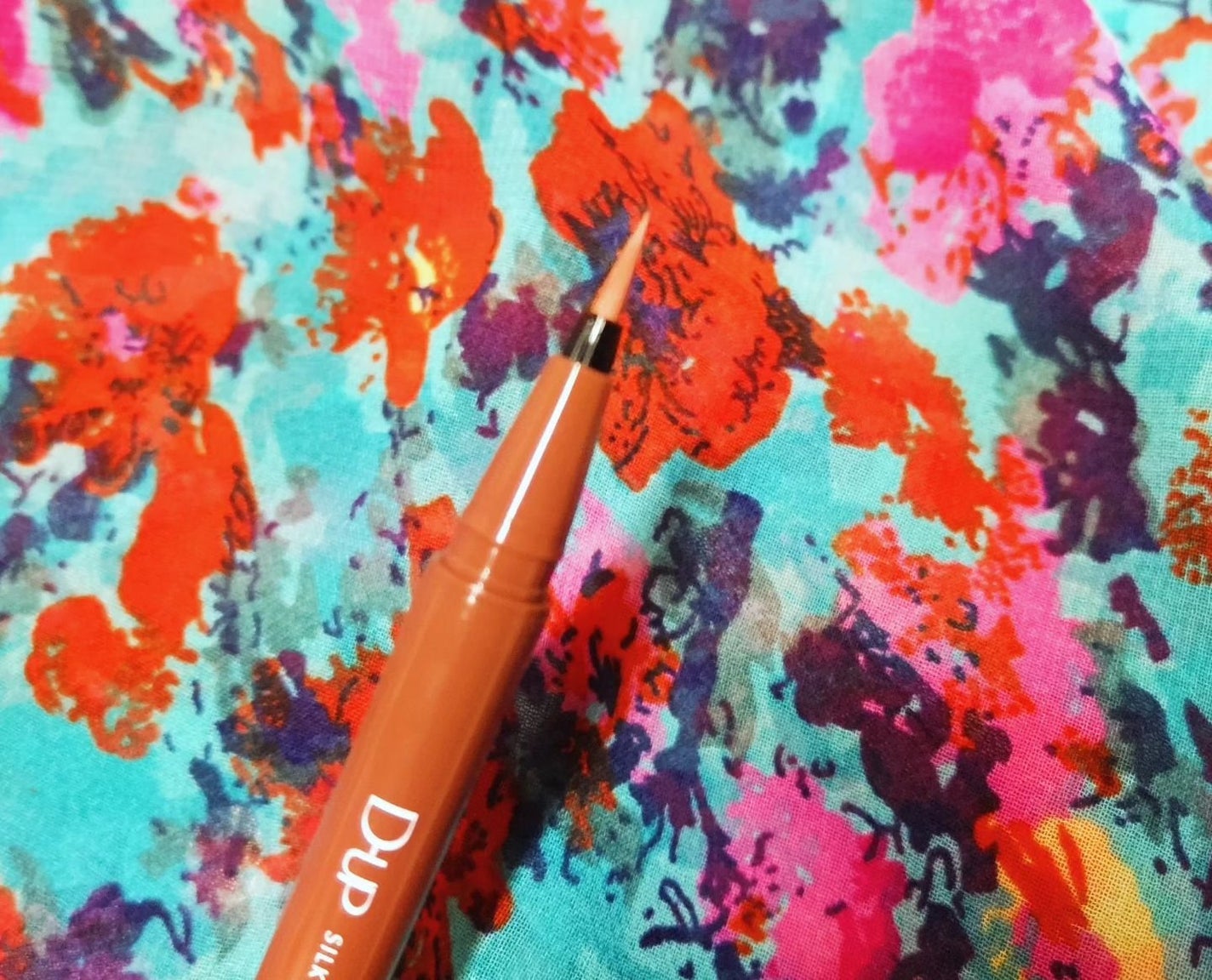 シルキーリキッドアイライナーWP/D-UP/リキッドアイライナーを使ったクチコミ(1枚目)