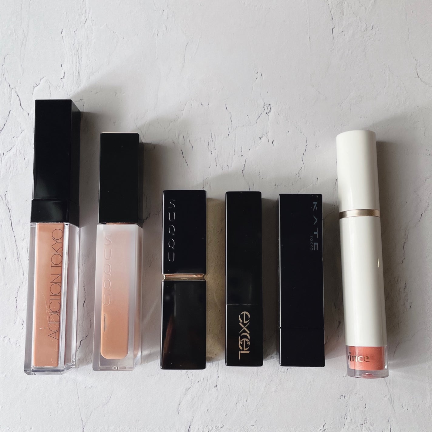 ムードインハンサーウォーターリキッドグロウ/hince/口紅を使ったクチコミ(1枚目)