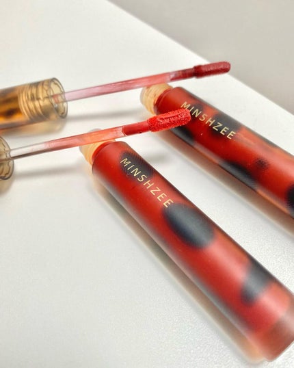 アンバーリップグレーズ/MINSHZEE/口紅を使ったクチコミ(3枚目)