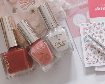 カラフルネイルズ/キャンメイク/マニキュアを使ったクチコミ(4枚目)