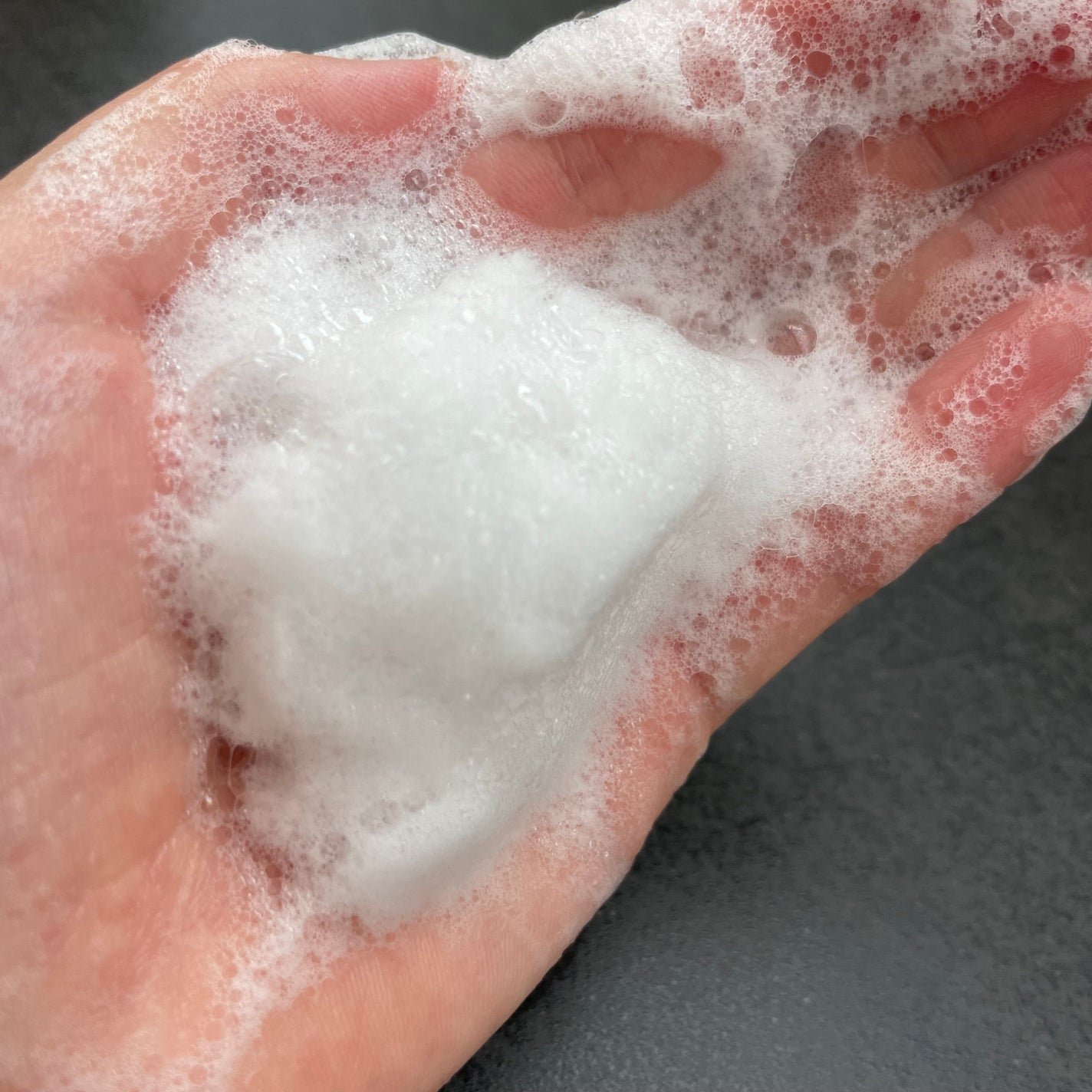 エッセンシャル プレミアム うるおいバリアシャンプー/コンディショナー グロウ&モイスト/エッセンシャル/市販シャンプーを使ったクチコミ(3枚目)