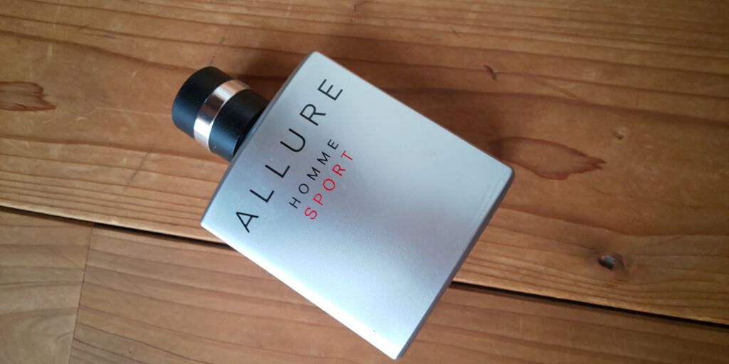 アリュール オム スポーツ オードゥ トワレット(ヴァポリザター)/CHANEL/香水(メンズ)を使ったクチコミ(1枚目)