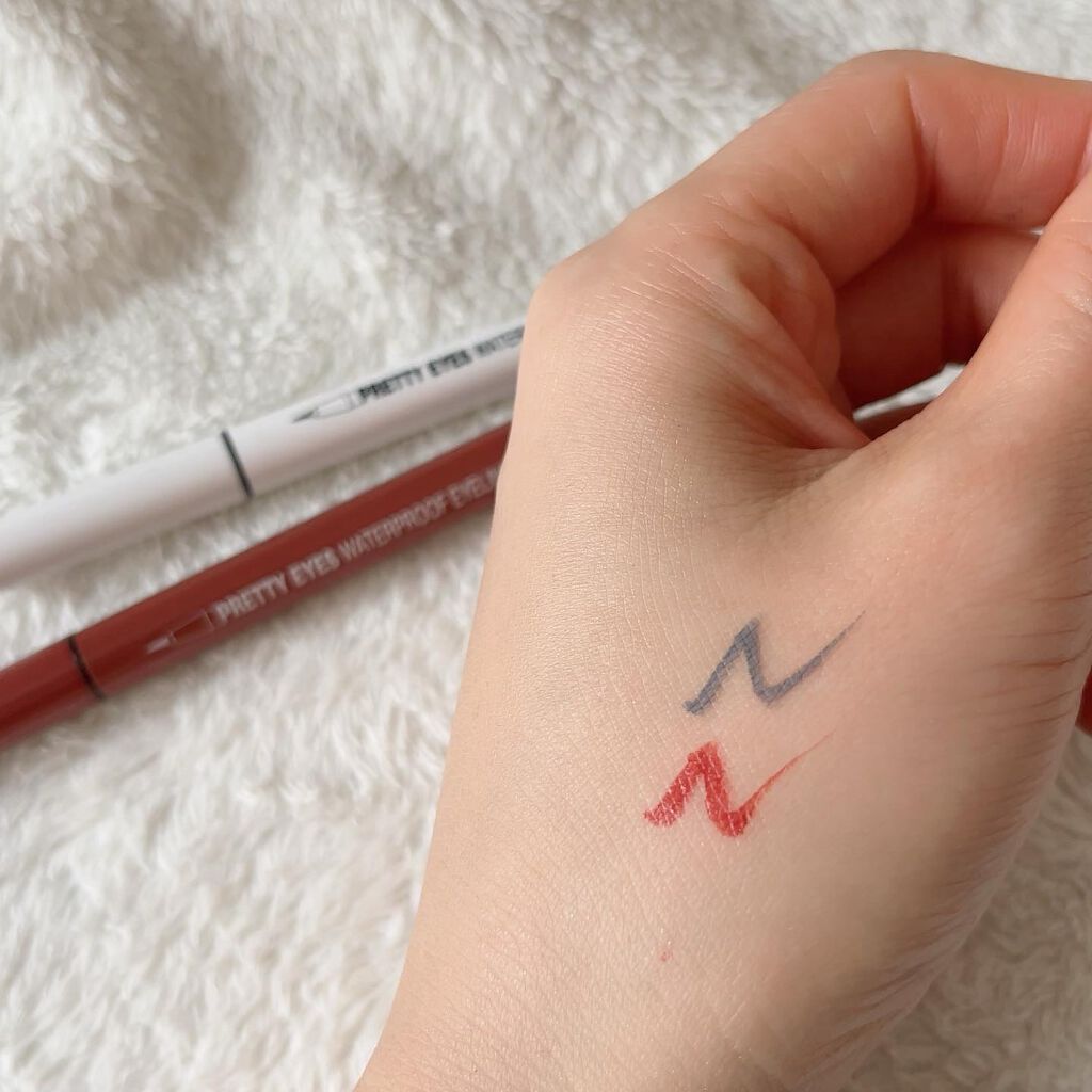 PRETTY EYES/xixi/リキッドアイライナーを使ったクチコミ(2枚目)