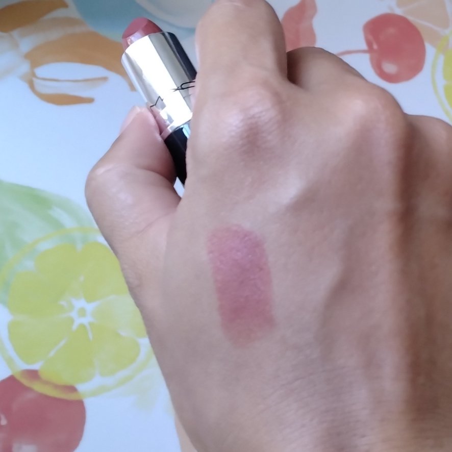 ラスターガラス リップスティック/M・A・C/口紅を使ったクチコミ（3枚目）