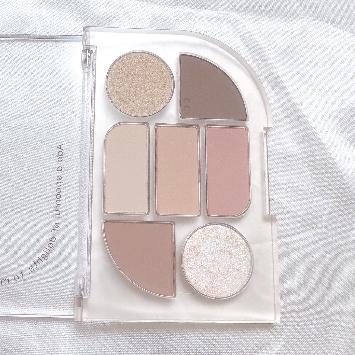 シンプレイン アイパレット/Sim;plain/アイシャドウパレットを使ったクチコミ(4枚目)