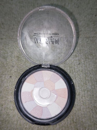 UR GLAM　MARBLE FACE POWDER NA/U R GLAM/プレストパウダーを使ったクチコミ（1枚目）