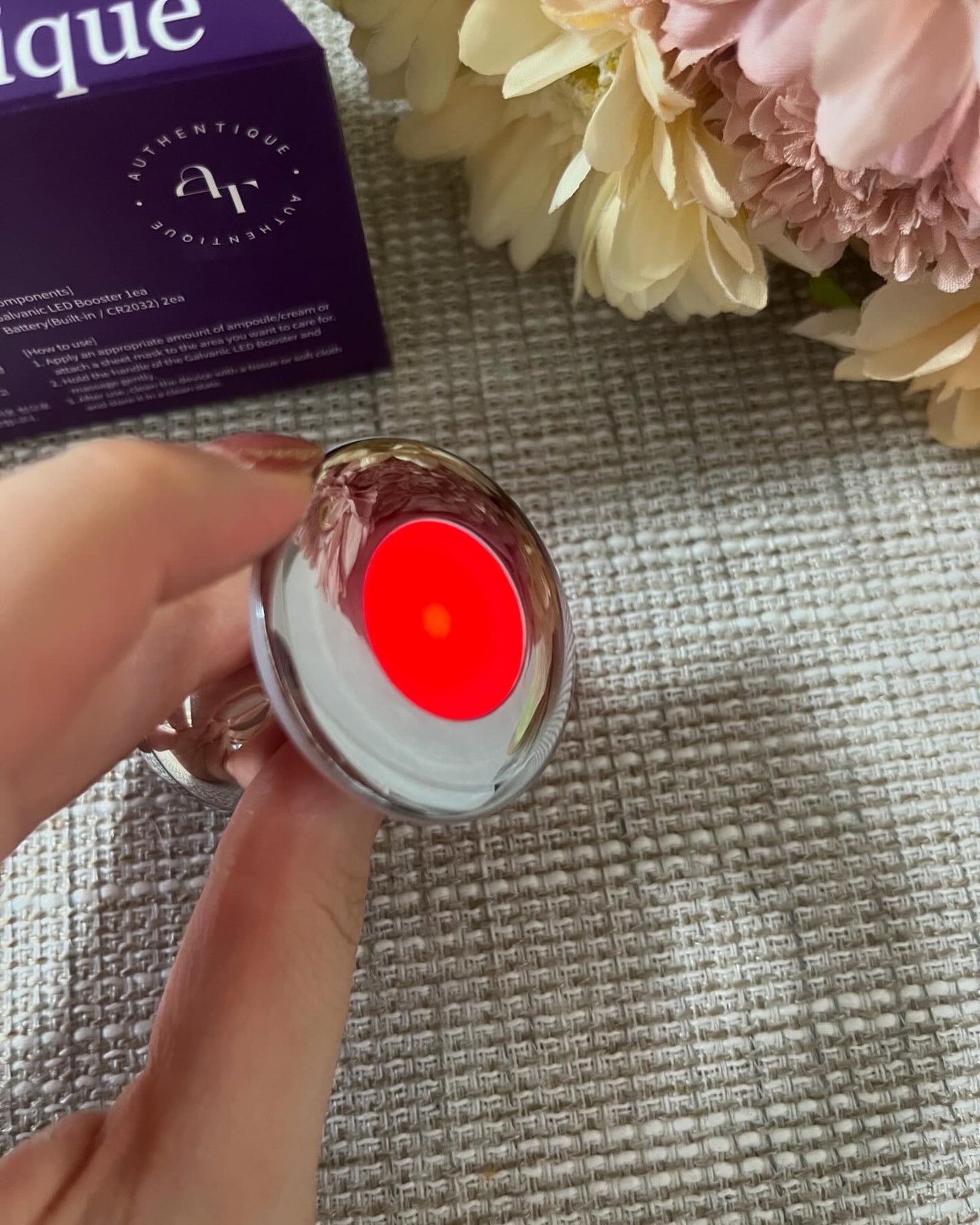 オーセンティックLEDブースター/AUTHENTIC/美顔器・マッサージを使ったクチコミ(5枚目)