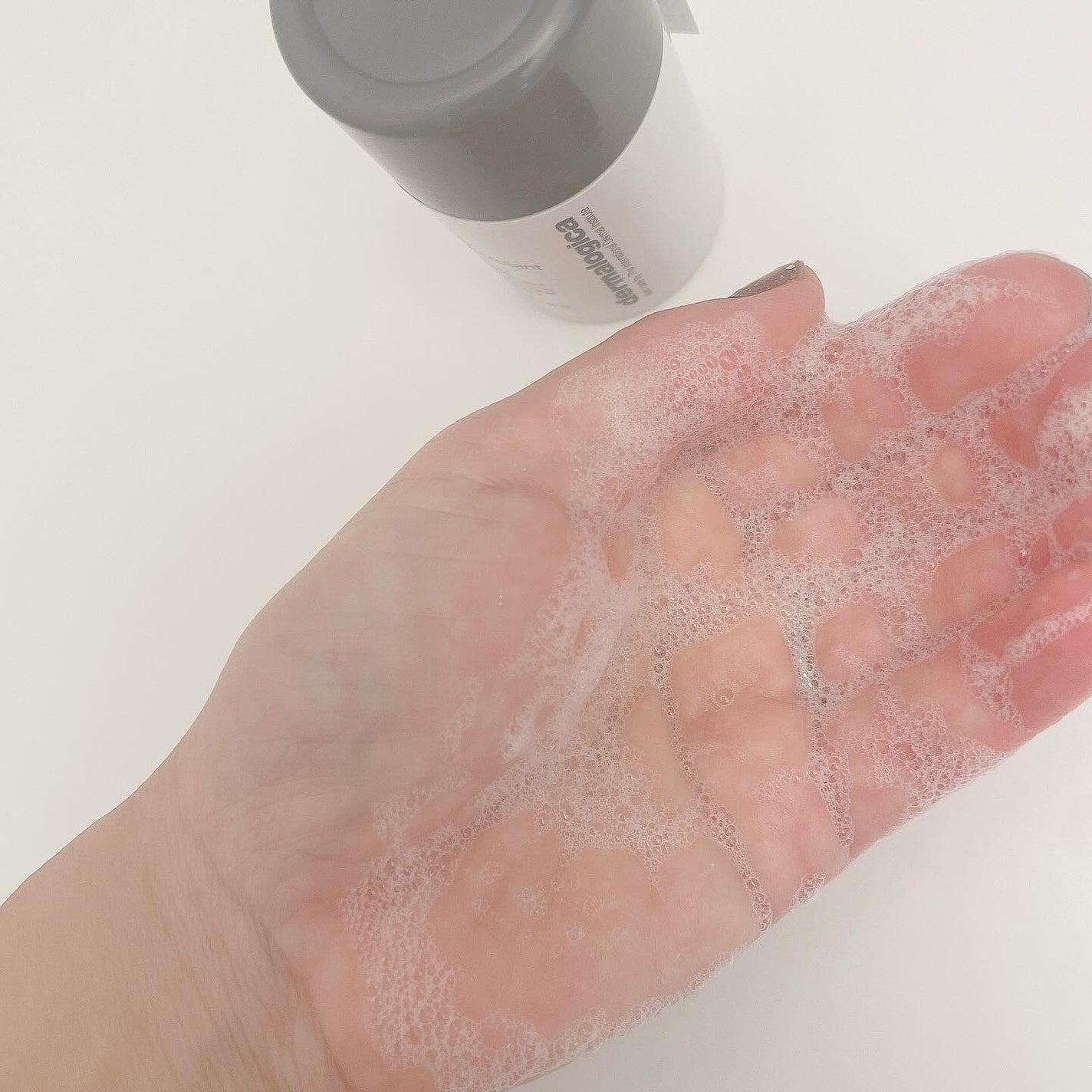 デイリーマイクロフォリエント/ダーマロジカ/洗顔パウダーを使ったクチコミ(3枚目)