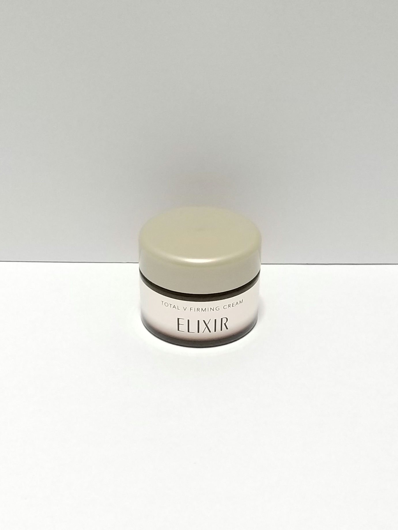 エリクシールトータルVファーミングクリーム 楽天市場】トータルV ファーミングクリーム 本体 / レフィル