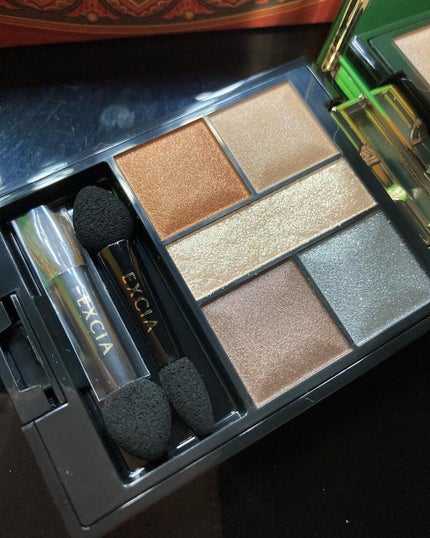 エクシア コフレ サヴォアフェール/ALBION/メイクアップキットを使ったクチコミ(4枚目)