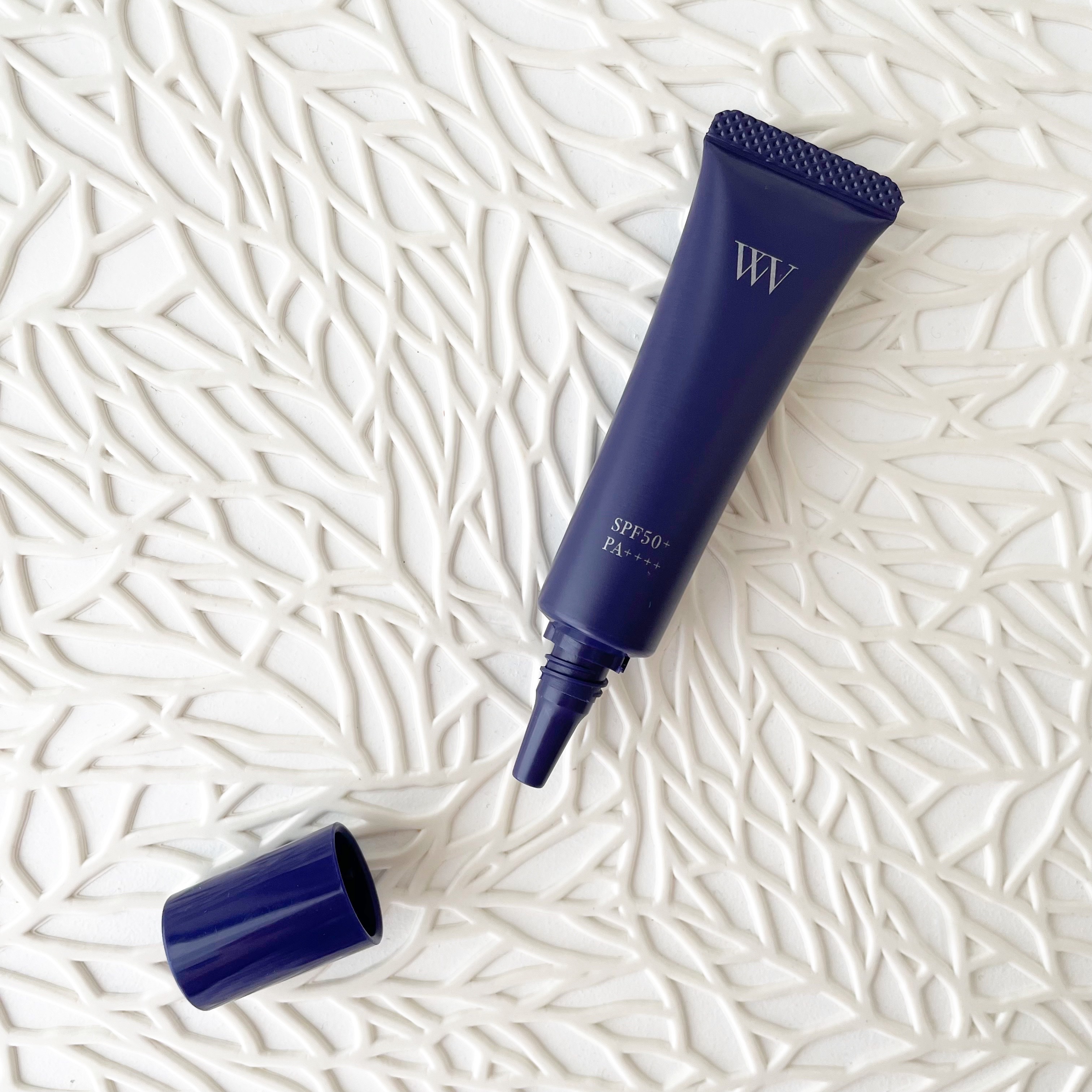 WHITE VEIL ブライトセラムUV/WHITE VEIL/日焼け止めローションを使ったクチコミ（2枚目）