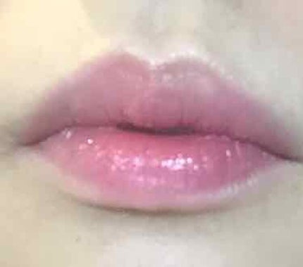 サムシングピュアブルー シマリング リップエッセンス/JILL STUART/リップケアを使ったクチコミ(3枚目)