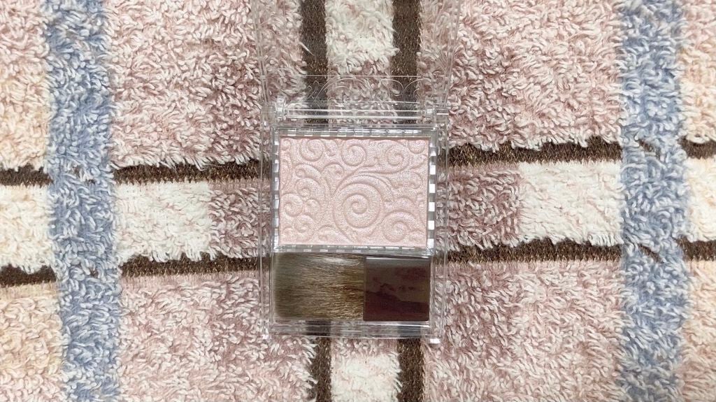 パールグロウハイライト/CEZANNE/パウダーハイライトを使ったクチコミ(3枚目)