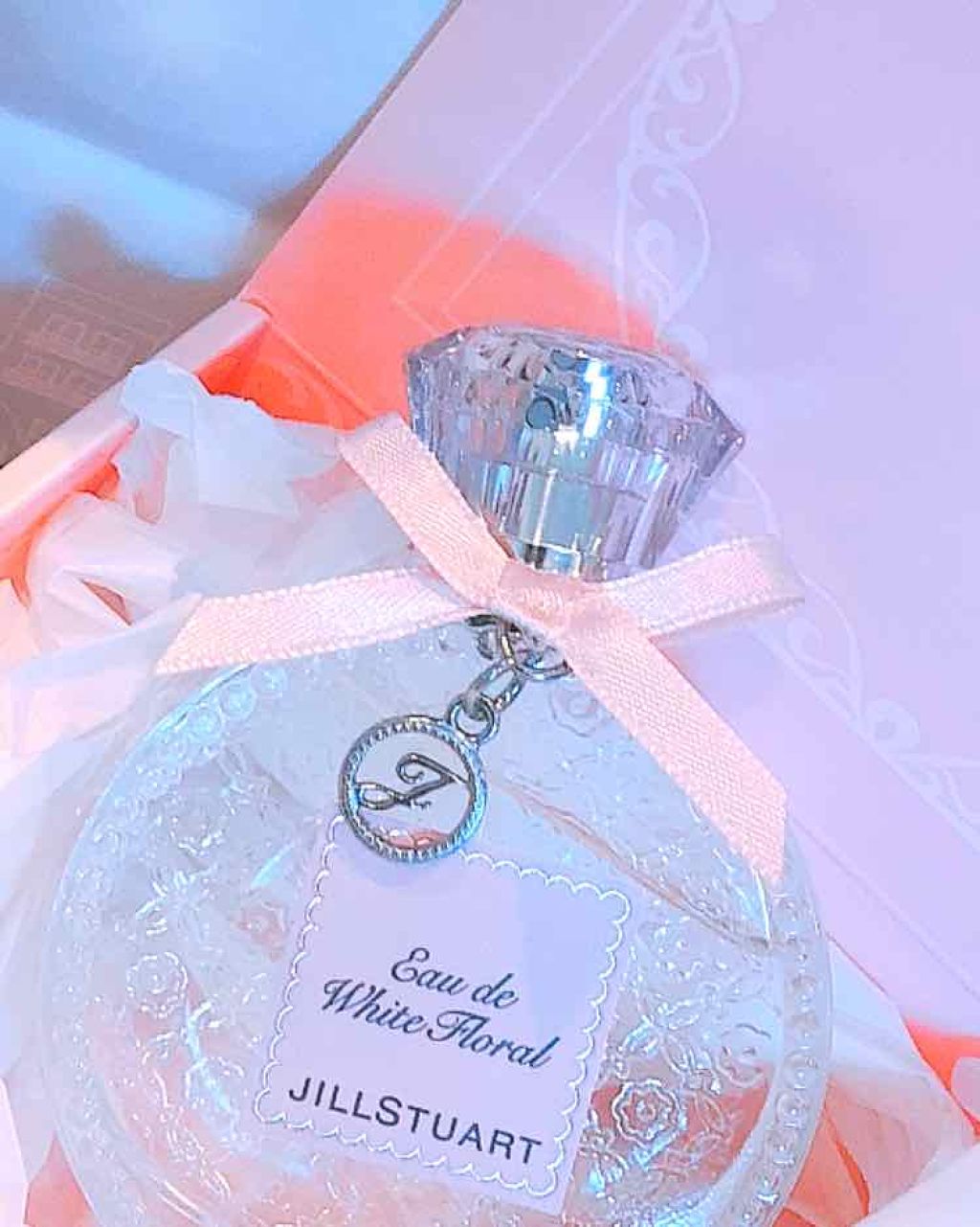 ジルスチュアート リラックス オード ホワイトフローラル/JILL STUART/香水(レディース)を使ったクチコミ(1枚目)