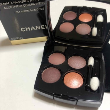 CHANEL
レキャトルオンブル
354 ウォームメモリー

憧れのCHANEL、、、！

最近はコスメ買いすぎてダメだな～！？と思いつつこれは買っとかなくては！となったアイシャドウです

買って本当に