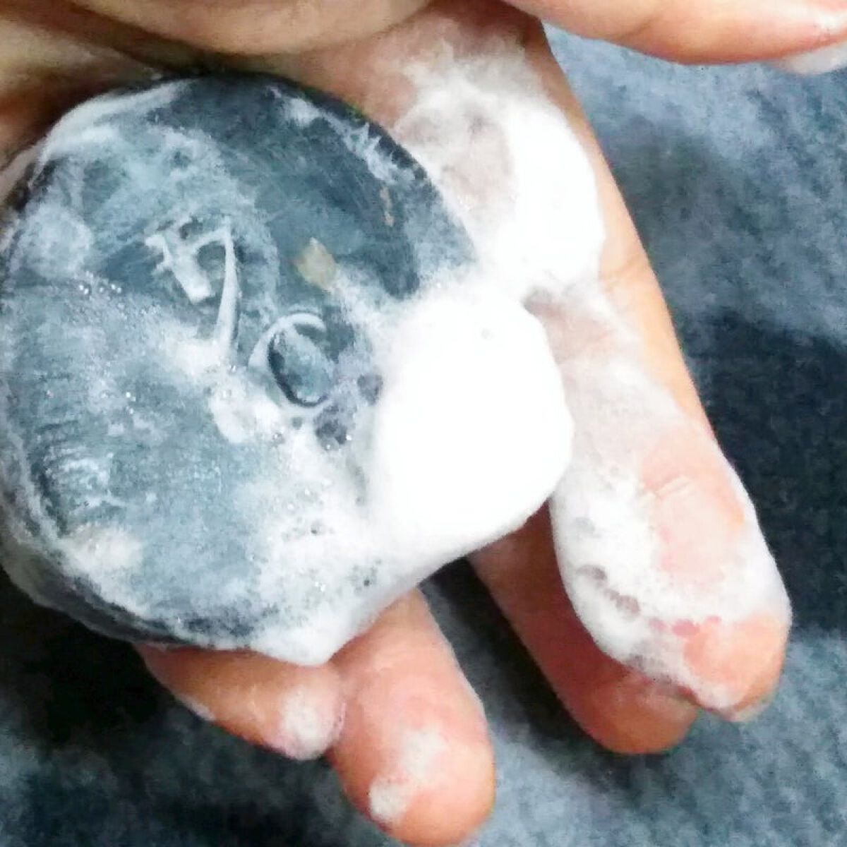 324黒水素石鹸 SHAMPOO BAR H2/324/洗顔石鹸を使ったクチコミ（2枚目）