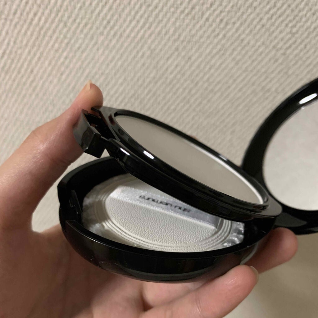 ステージ パフォーマー インビジブル パウダー/shu uemura/プレストパウダーを使ったクチコミ(3枚目)