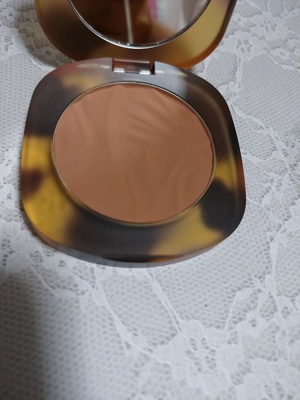 琥珀べっ甲チーク B01 キャラメルミルク/Joocyee/パウダーチークを使ったクチコミ（2枚目）