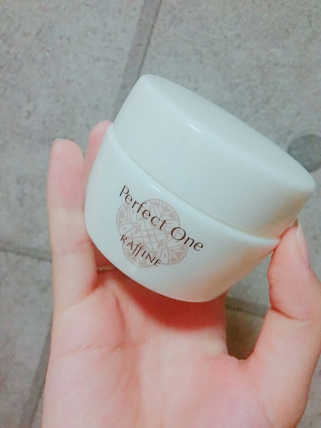 パーフェクトワン 美容液ジェル/ラフィネ/美容液を使ったクチコミ(1枚目)