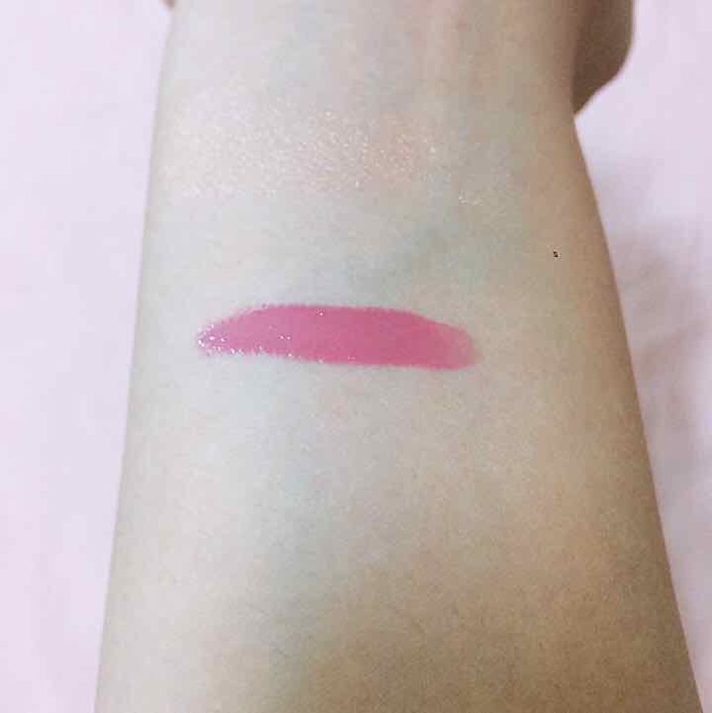 WOWグロス/MAKEUP REVOLUTION/リップグロスを使ったクチコミ（2枚目）