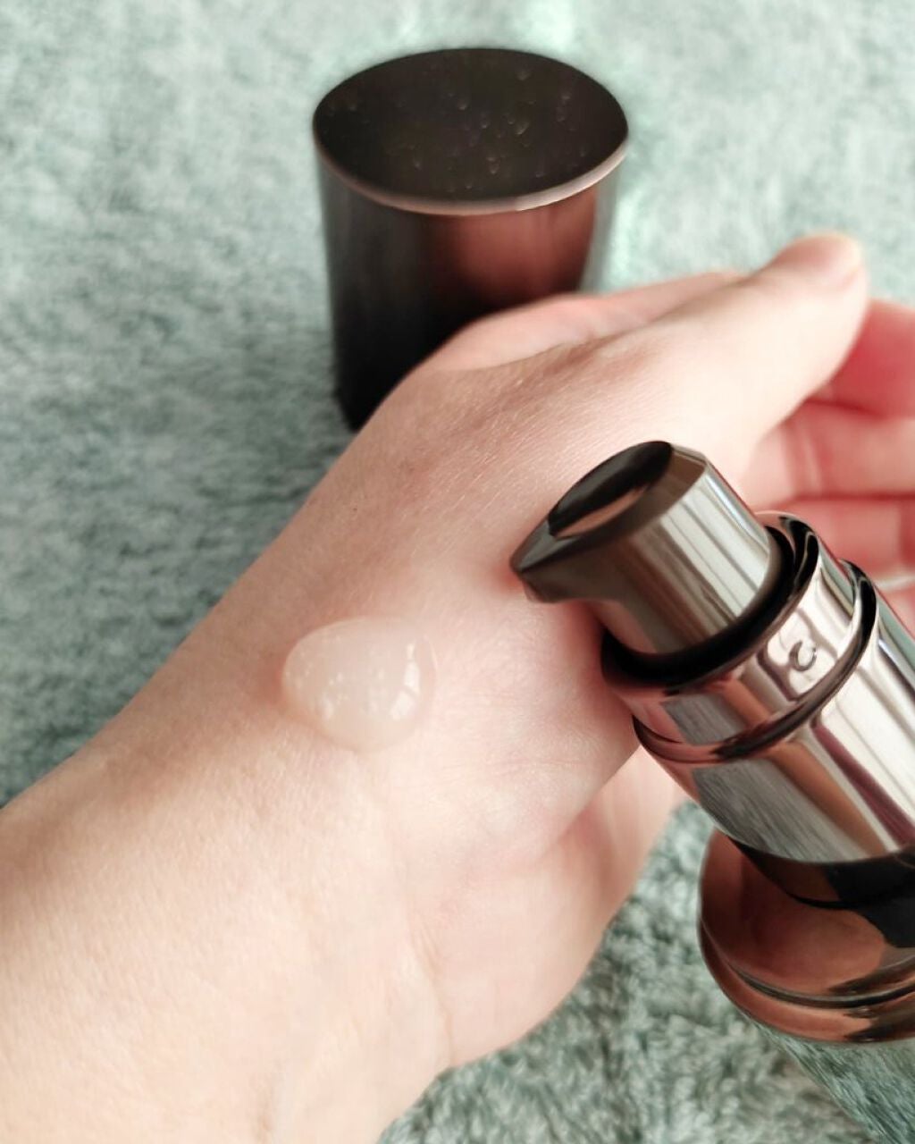 クリアウェルネス V セラム/雪肌精/美容液を使ったクチコミ(2枚目)