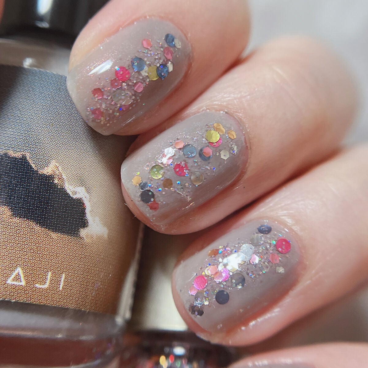 オサジ アップリフト ネイルカラー/OSAJI/マニキュアを使ったクチコミ(2枚目)