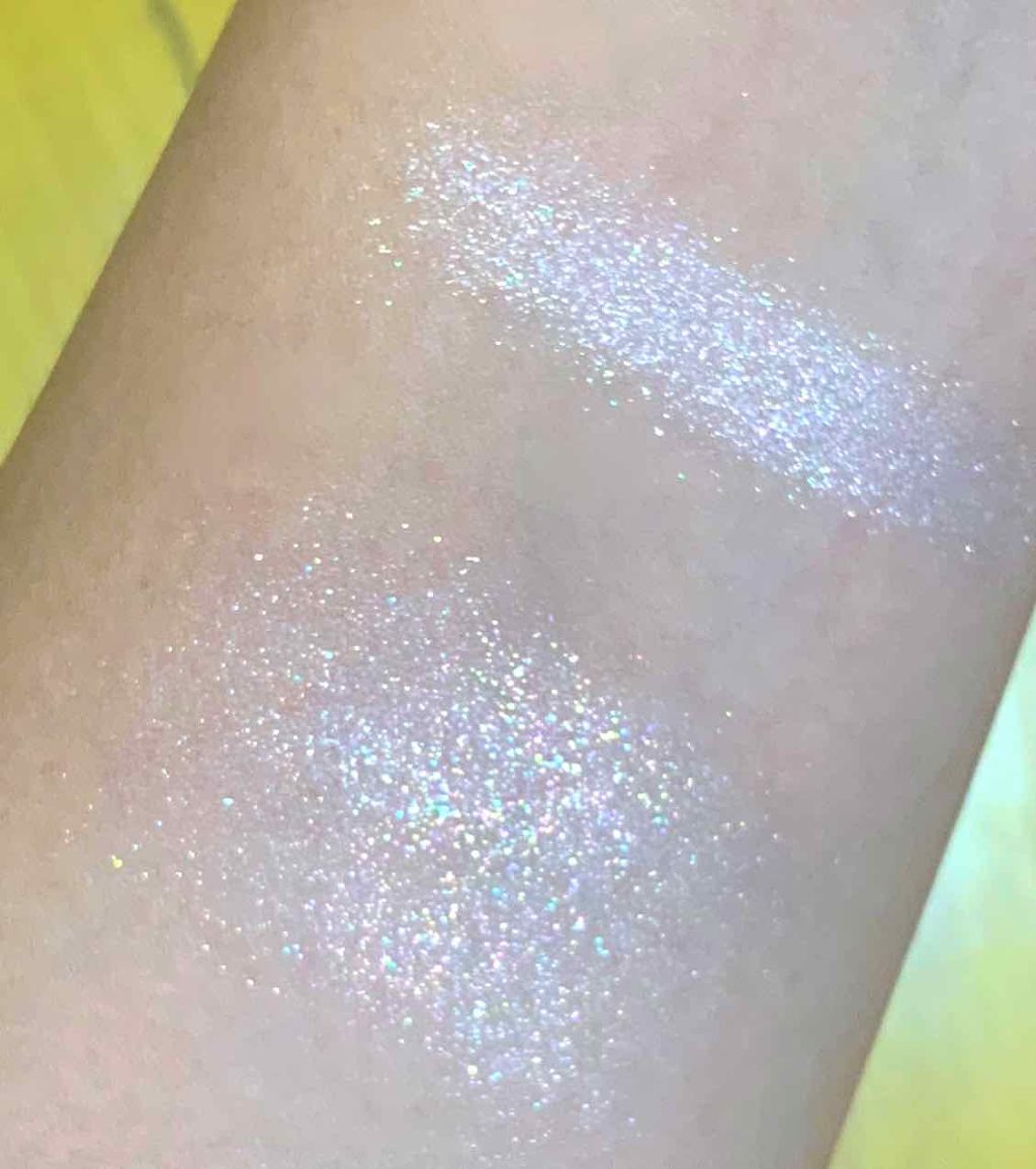 グリッタープリズム シャドウ/MISSHA/グリッターを使ったクチコミ（2枚目）