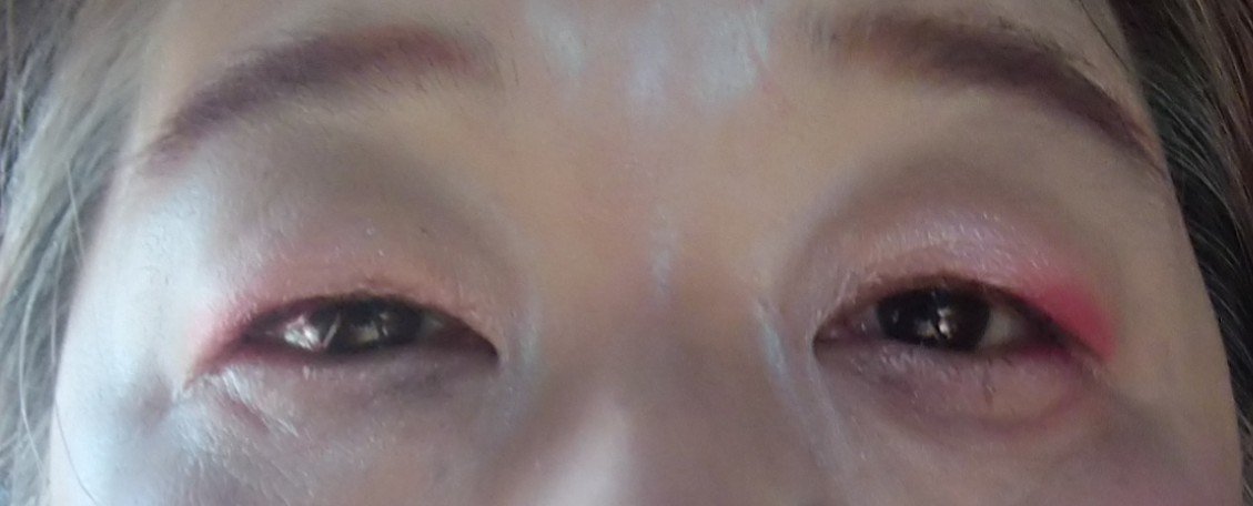 シングルアイシャドウ/aZTK/単色アイシャドウを使ったクチコミ（2枚目）