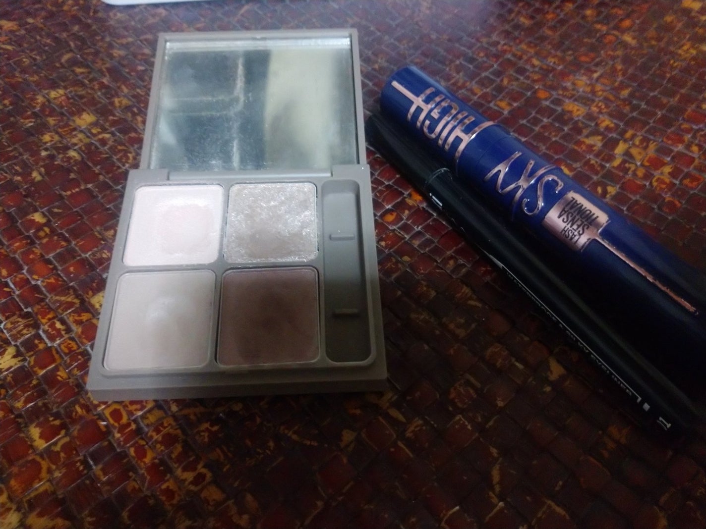 PRETTY EYES/xixi/リキッドアイライナーを使ったクチコミ(1枚目)