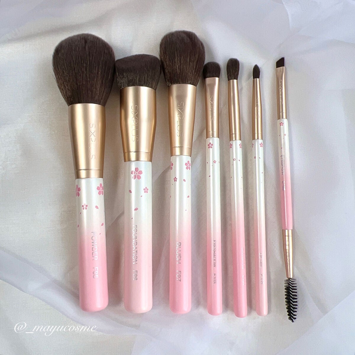 SIXPLUS 桜色グラデーション メイクブラシ 7本セット/SIXPLUS/メイクブラシを使ったクチコミ(2枚目)