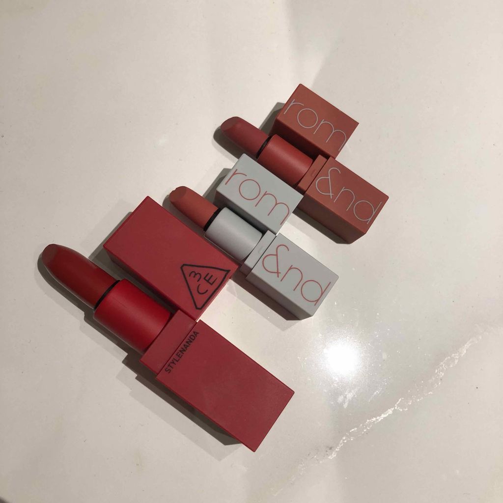 ジューシーラスティングティント/rom&nd/リップティントを使ったクチコミ(2枚目)