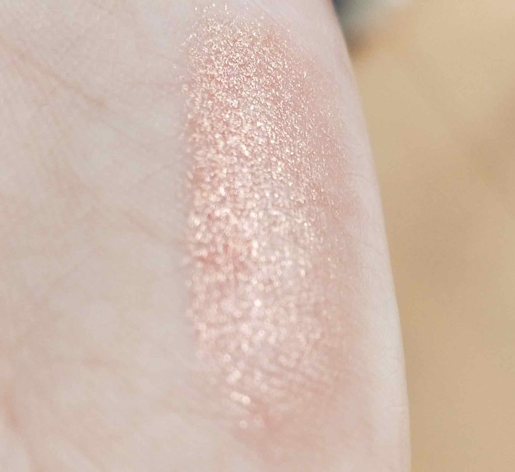 ラブ ラスト ディスコ メタリック リップ トッパー/NYX Professional Makeup/口紅を使ったクチコミ（2枚目）