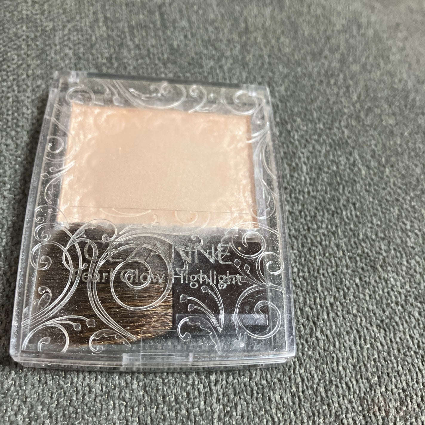 パールグロウハイライト/CEZANNE/パウダーハイライトを使ったクチコミ(1枚目)