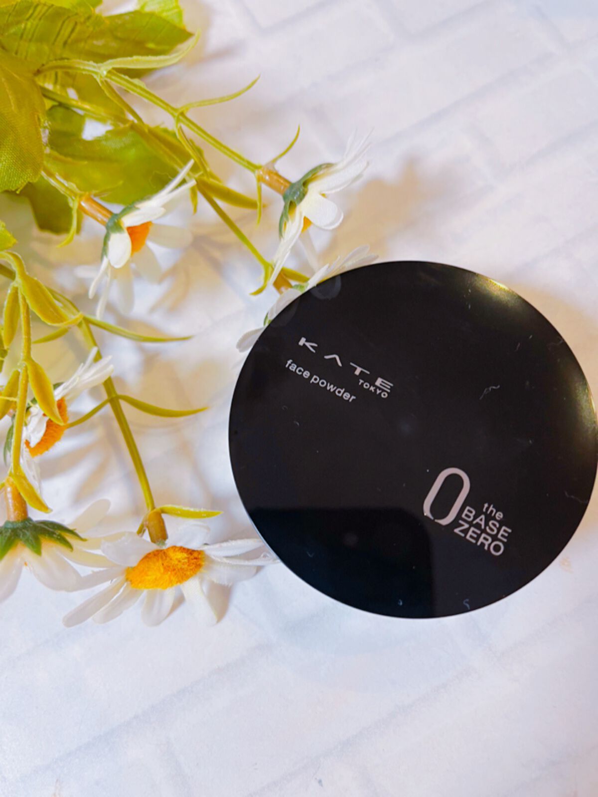 ケイト フェイスパウダーZ(オイルブロック)/KATE/ルースパウダーを使ったクチコミ(1枚目)