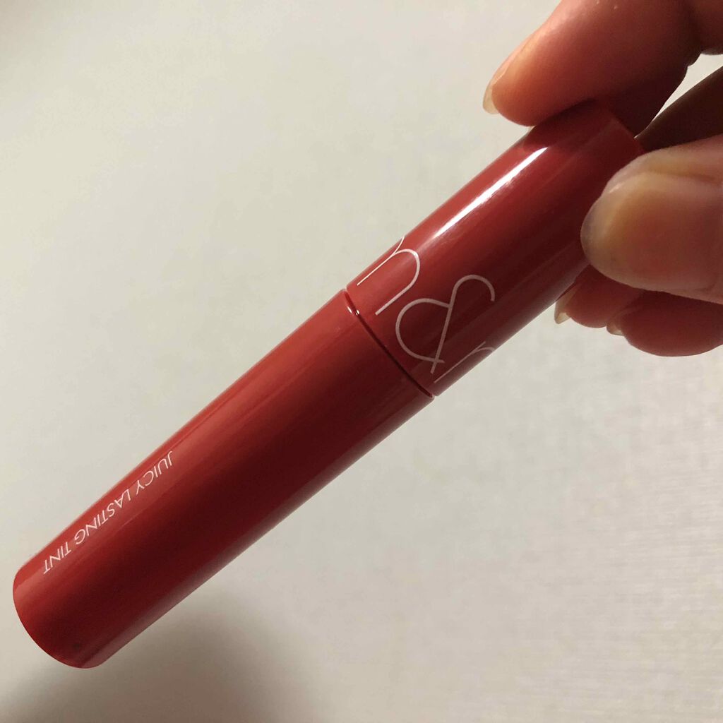 ジューシーラスティングティント/rom&nd/リップティントを使ったクチコミ（1枚目）