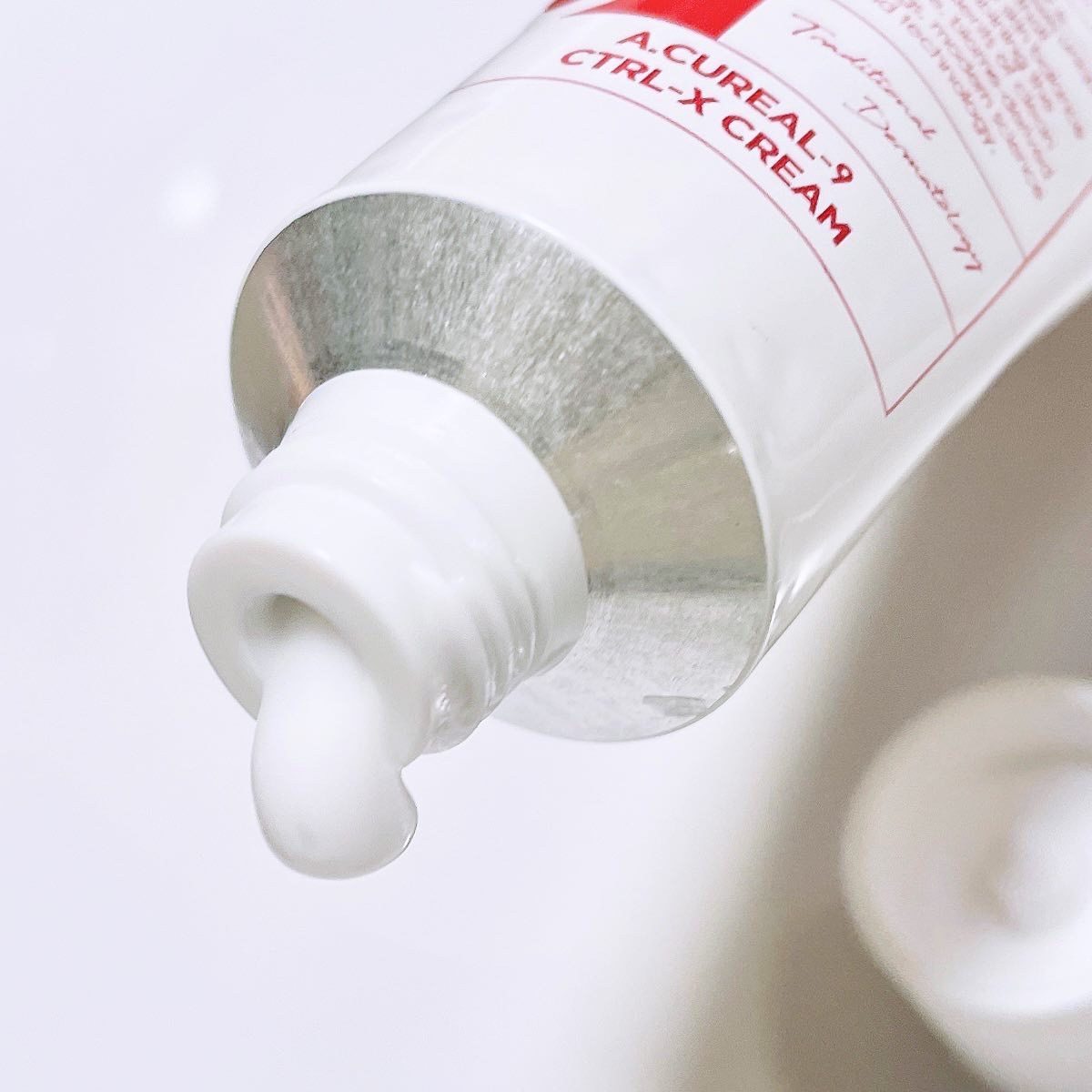 アキュリアルナインコントロールエックスクリーム/ACWELL/フェイスクリームを使ったクチコミ（2枚目）