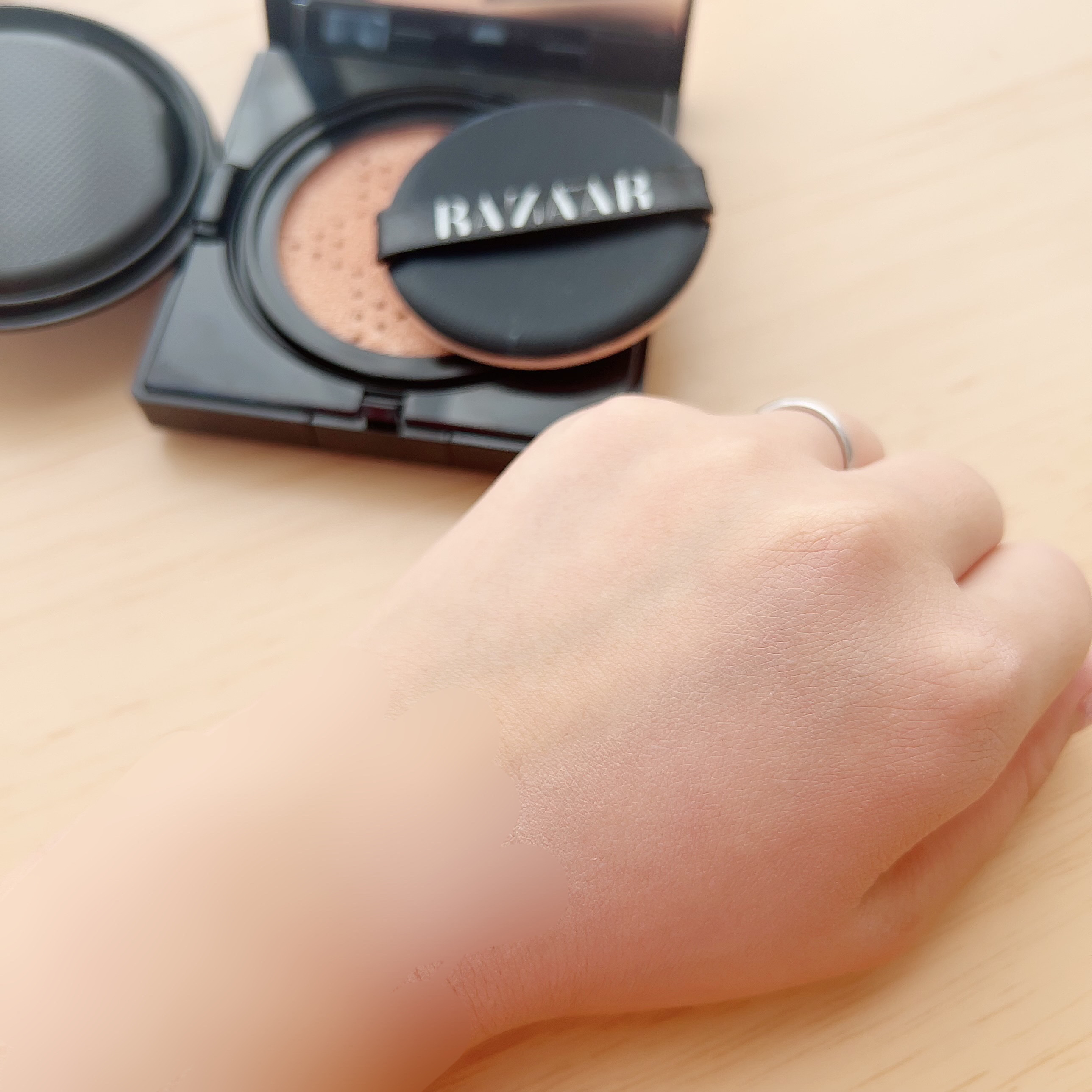 アクア スキン フィット クッション ファンデーション/Harper's BAZAAR Cosmetics/クッションファンデーションを使ったクチコミ（3枚目）