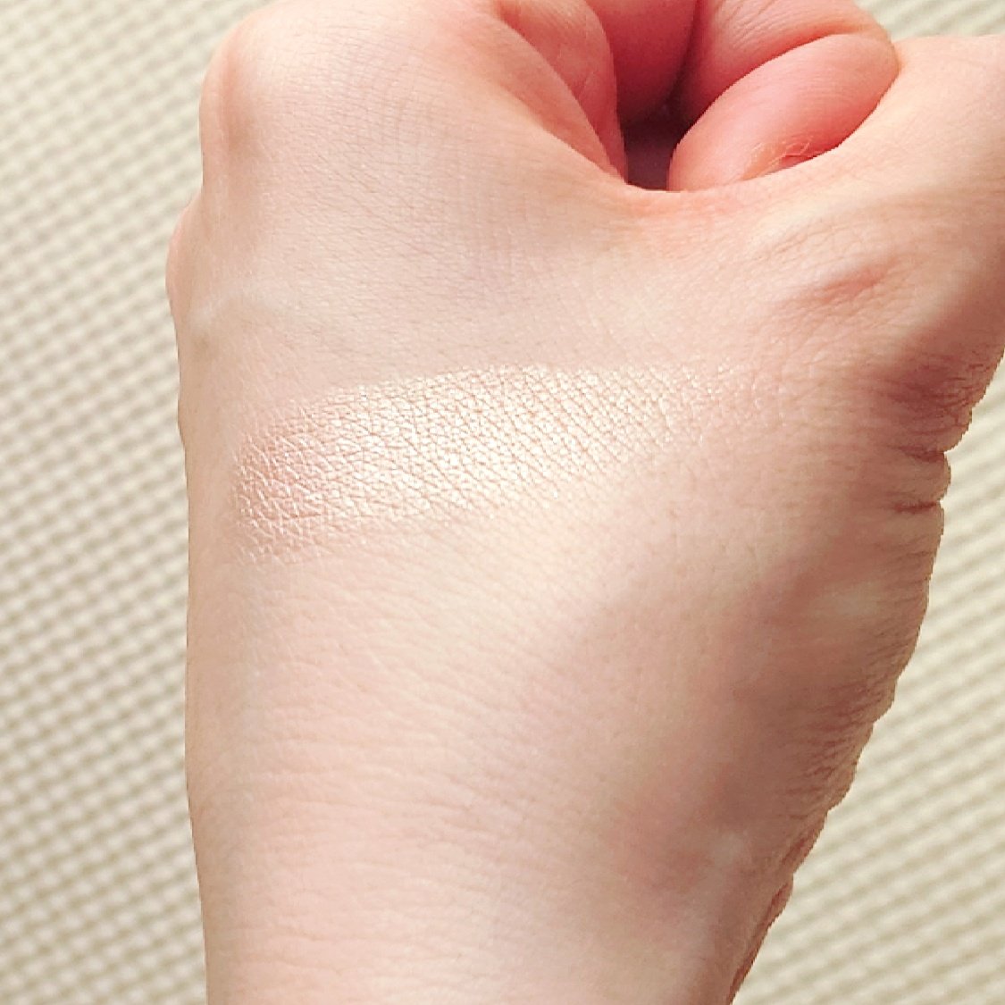 ドリームビームハイライター/Laka/パウダーハイライトを使ったクチコミ（2枚目）