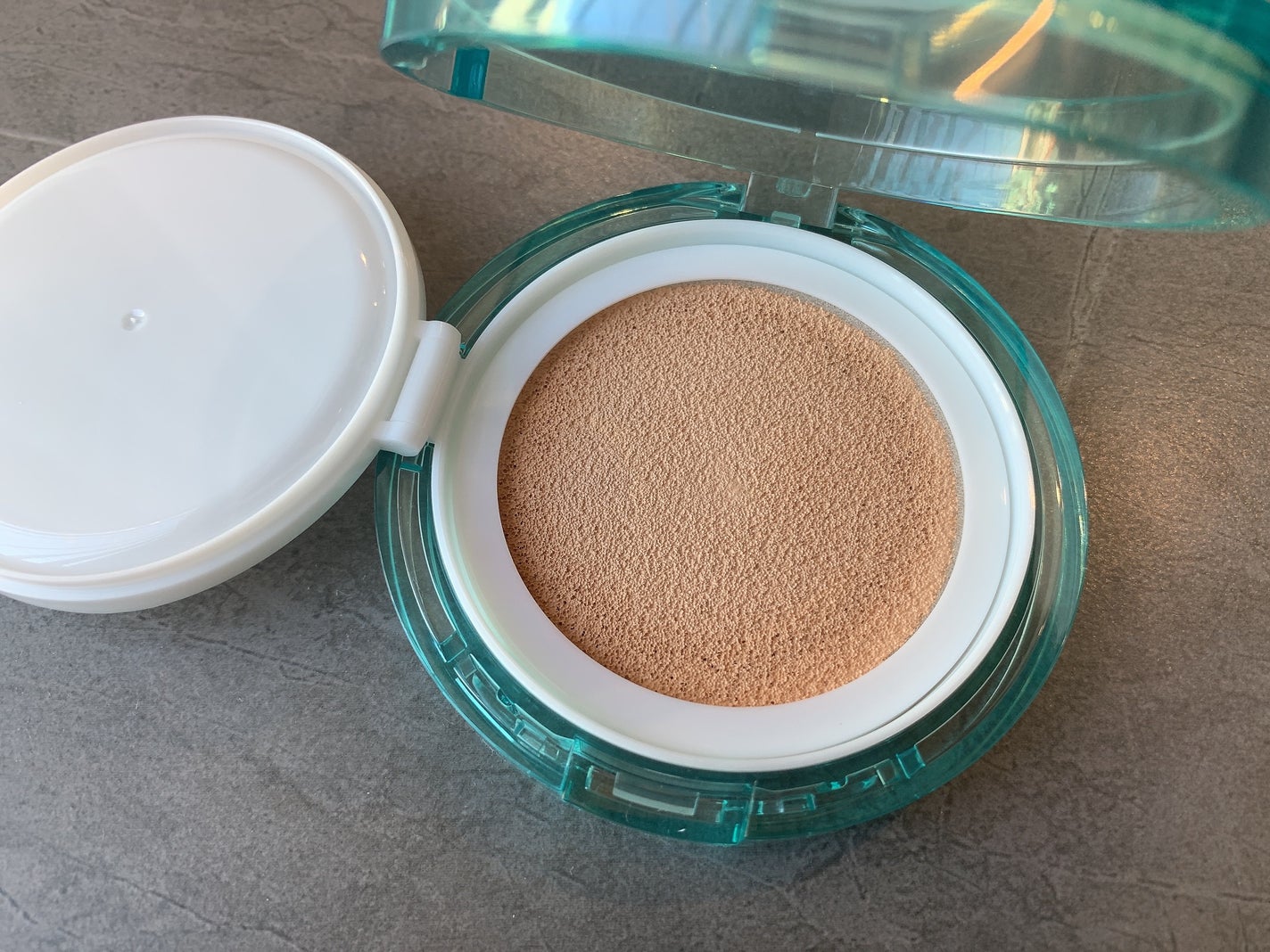 クリアデイリークッション/By ttt./クッションファンデーションを使ったクチコミ(3枚目)