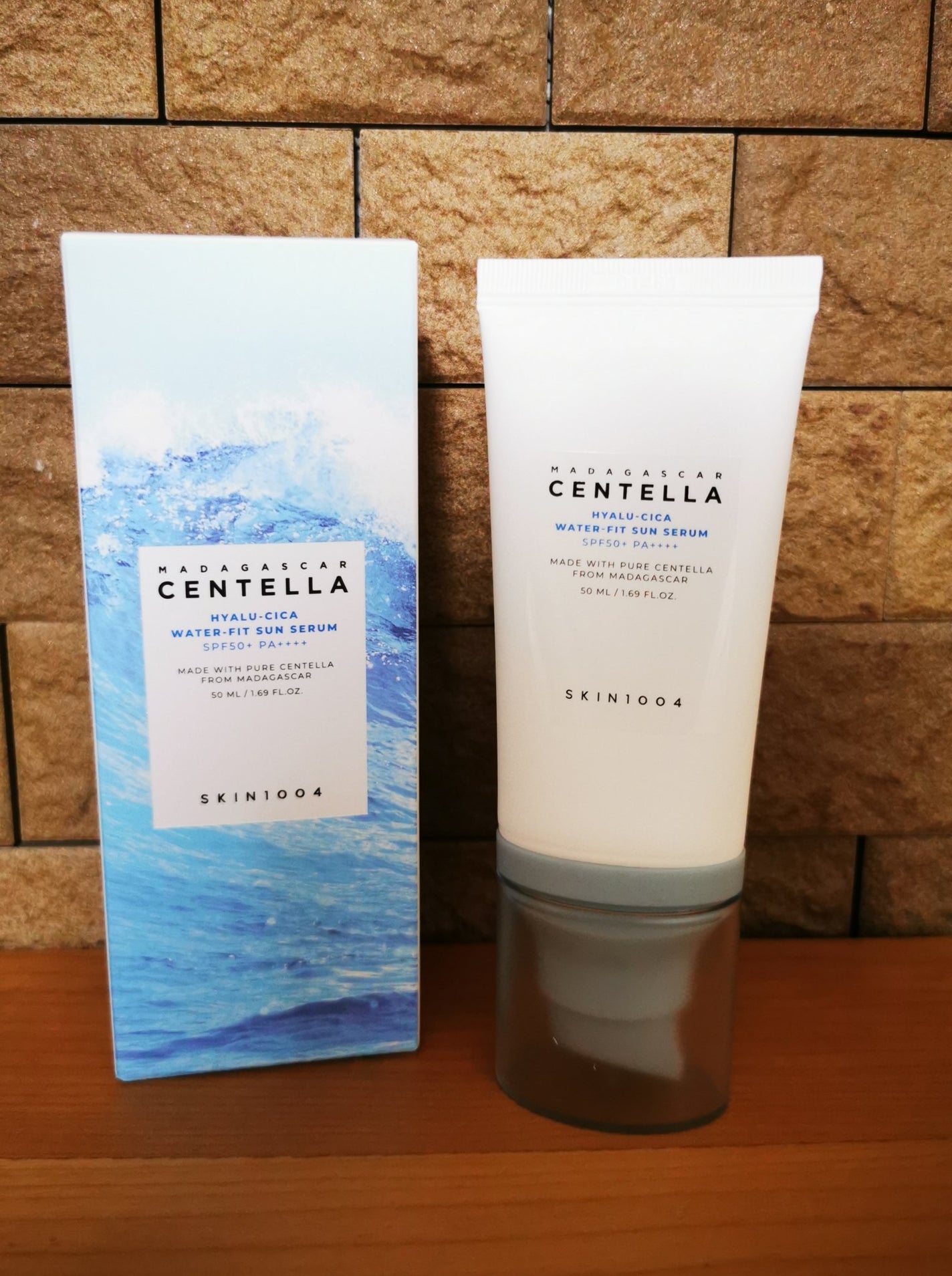 ヒアルーシカ ウォーターフィット サンセラム/SKIN1004/日焼け止めローションを使ったクチコミ(1枚目)