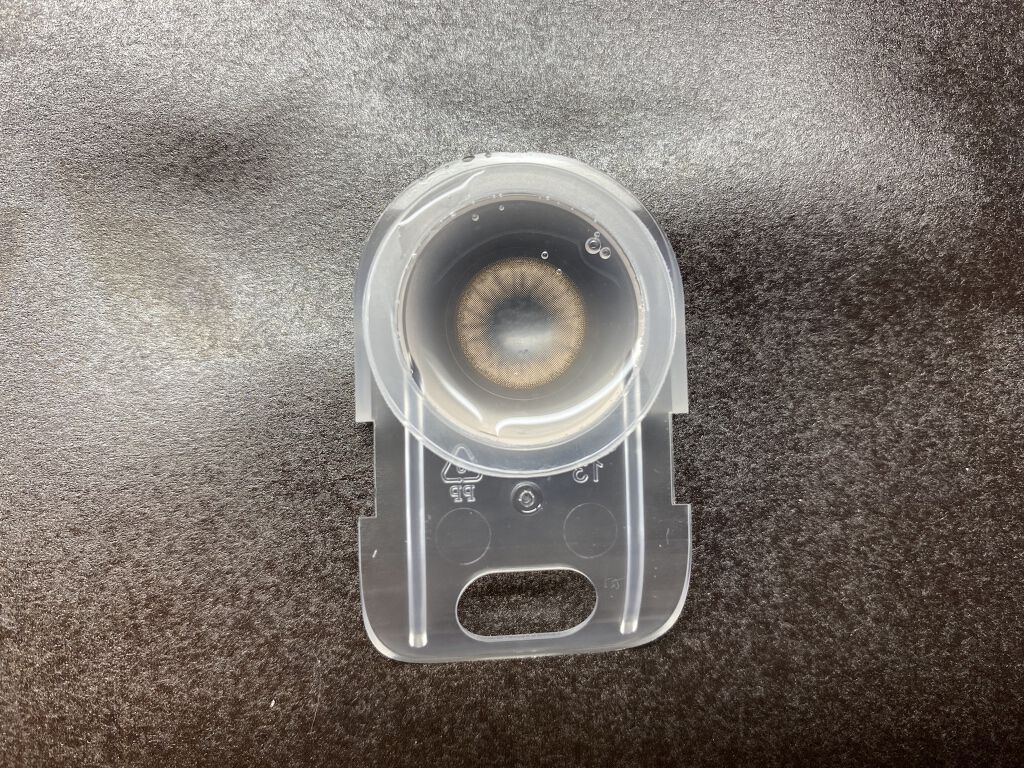 ロシアンスモーキー/OLENS/カラーコンタクトレンズを使ったクチコミ（3枚目）