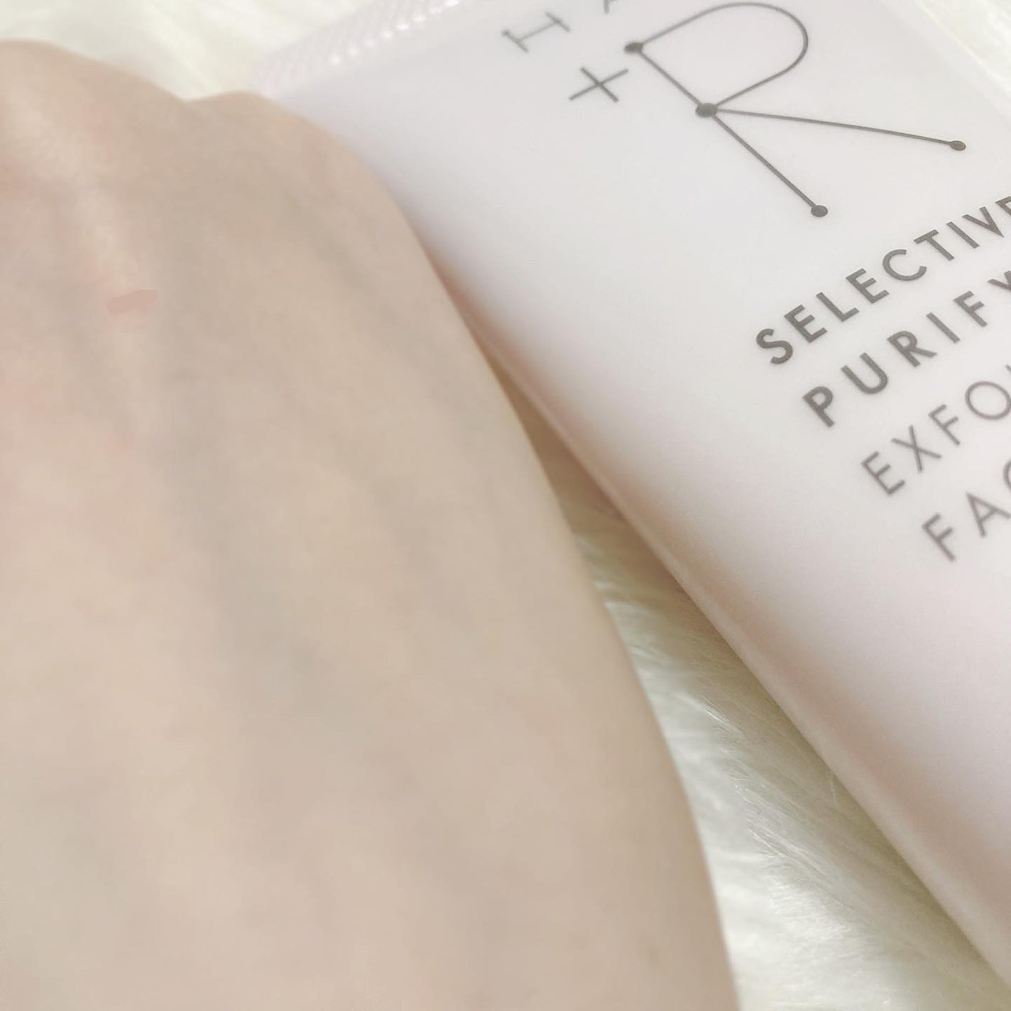 フェイススクラブ /HAP+R/スクラブ・ゴマージュを使ったクチコミ(3枚目)