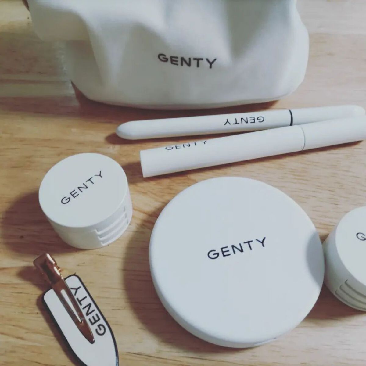 ジェンティー マルチ ラブ パレット  ウィズミーピンク/GENTY/ジェル・クリームアイシャドウを使ったクチコミ（2枚目）