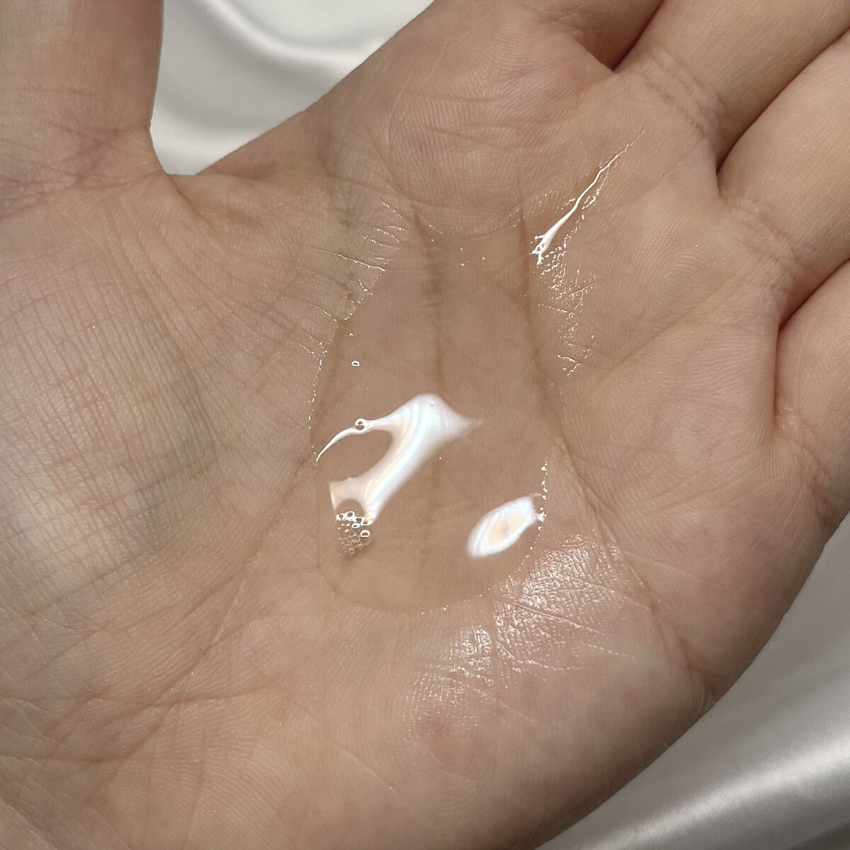 スタイリングナノシルクヘアオイル/UNIK/その他スタイリングを使ったクチコミ（3枚目）