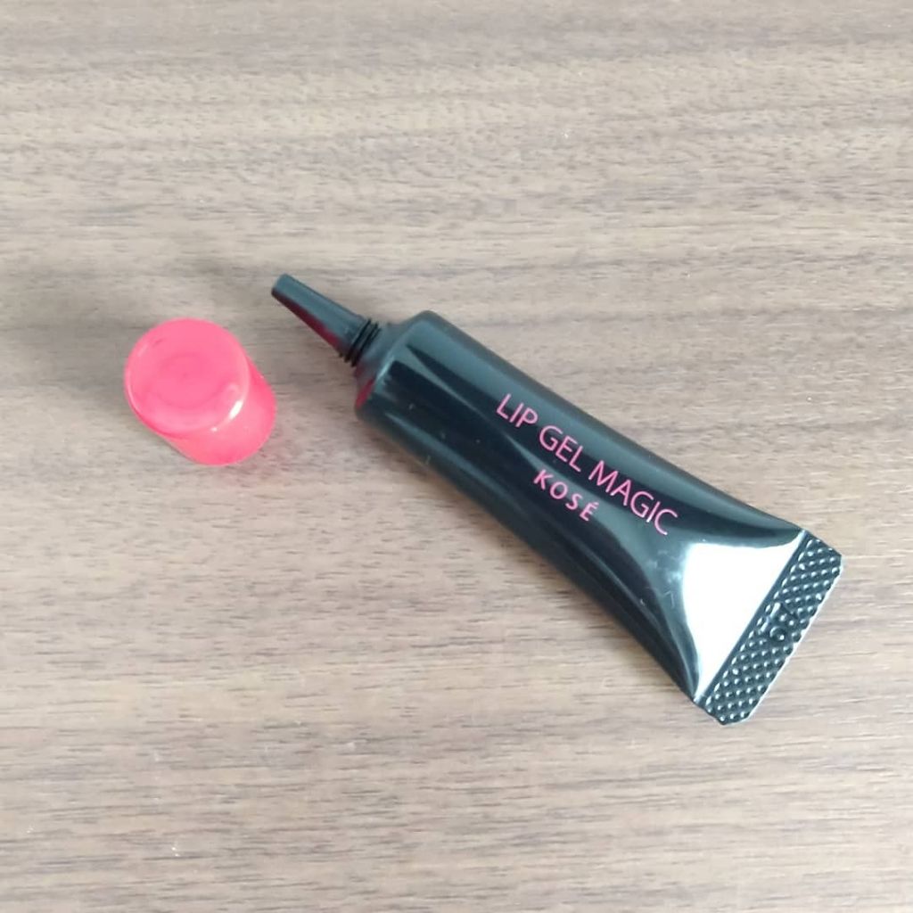 リップ ジェル マジック EX/コーセーコスメニエンス/リップオイルを使ったクチコミ（1枚目）